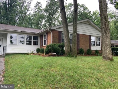 811 Coach Rd, Blackwood, NJ 08012 - photo 2