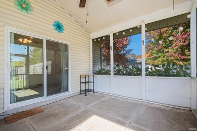 52132 Brookview Ct, South Bend, IN 46637 - photo 7