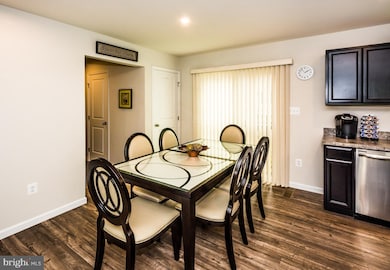 18 Finchley Ct, Middle River, MD 21220 - photo 5