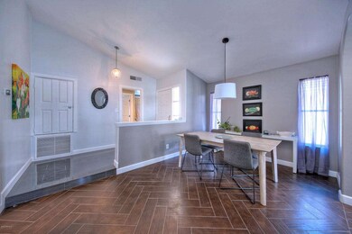 1680EBuffaloCir005