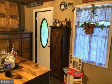 2146 Main St, Pottsville, PA 17901 - photo 7