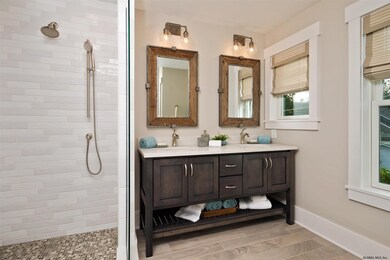 17 Shaw Dr, Saratoga Springs, NY 12866 - photo 5