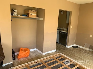 13076 Renton Ave S, Seattle, WA 98178 - photo 5