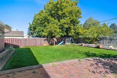 1508 N Nicholas St, Appleton, WI 54914 - photo 5