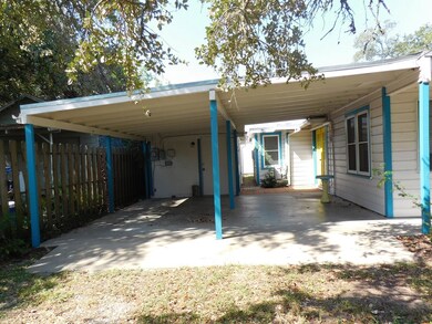 305 N 4th St, Fulton, TX 78358 - photo 2