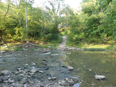 535 Brewers Mill Rd, Harrodsburg, KY 40330 - photo 4