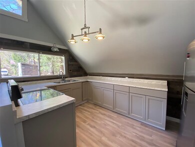 22 Raccoon Aly, Hillsborough, NH 03244 - photo 4