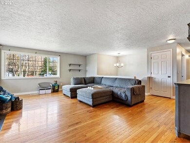 1295 NE Centurion Dr, Gresham, OR 97030 - photo 4