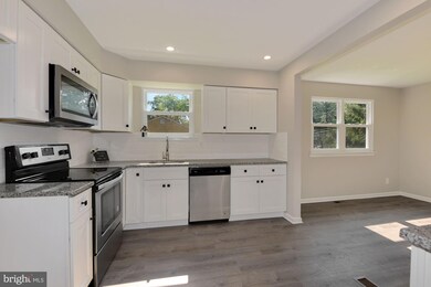 2266 Linden Ave, Atco, NJ 08004 - photo 7