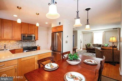 3301 S Wakefield St unit A, Arlington, VA 22206 - photo 3