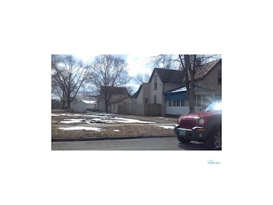 127 Defiance Ave, Findlay, OH 45840 - photo 3