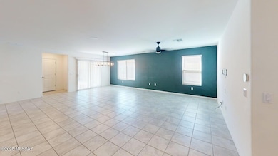 4554-south-sunrise-bluff-way-living-room