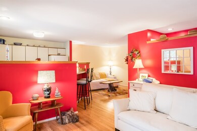 67 Winding Brook Dr, South Burlington, VT 05403 - photo 5