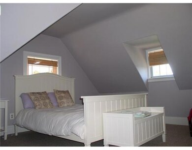 Bedroom. Second bedroom.