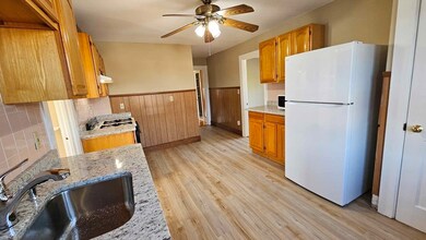 9 Sanger St unit 3, Medford, MA 02155 - photo 4