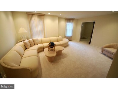 26 Savage Dr, Feasterville Trevose, PA 19053 - photo 4