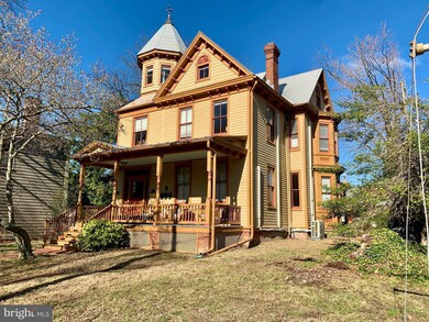 128 N Queen St, Chestertown, MD 21620 - photo 2