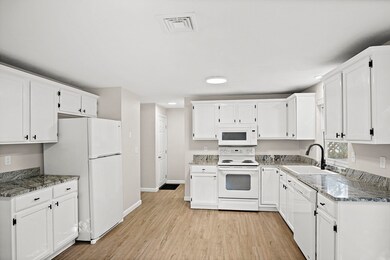 125 Franklin St unit A, Stoneham, MA 02180 - photo 4