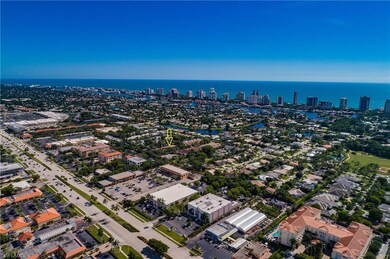 4864 W Boulevard Ct unit 21.3, Naples, FL 34103 - photo 3