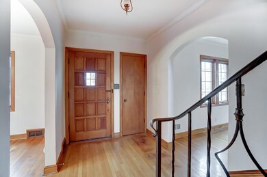 1885 Wyandotte Rd, Columbus, OH 43212 - photo 3