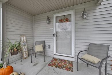 6-web-or-mls-2995-blakehope-dr