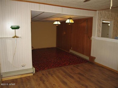 LIVING ROOM A