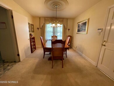 208 Fenton Place, Jacksonville, NC 28540