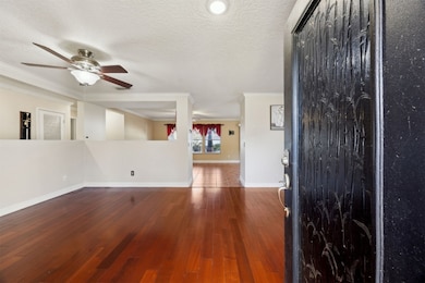 86111 Cartesian Pointe Dr, Yulee, FL 32097 - photo 3