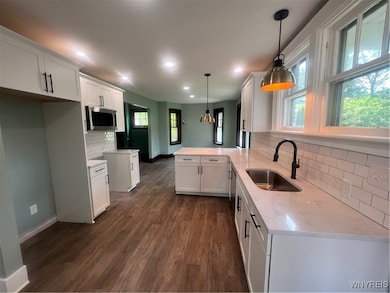 909 James Ave, Niagara Falls, NY 14305 - photo 2