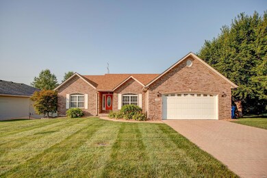 7543 Stonebridge Golf Dr, Maryville, IL 62062 - photo 2