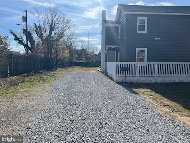 725 E Pine St, Millville, NJ 08332 - photo 2