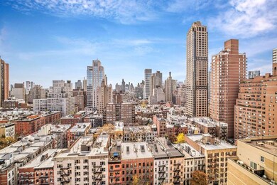 444 E 86th St unit 22B, New York, NY 10028 - photo 2