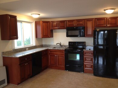32 Ham St unit 2, Dover, NH 03820 - photo 5