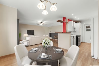 Open concept kithen, living, dining. virtual stagi