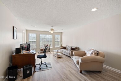 1231 Ladys Island Dr 220-9