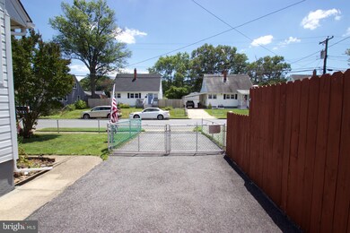 946 Kinwat Ave, Essex, MD 21221 - photo 6