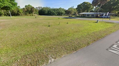 503 NE 15th Ave, Okeechobee, FL 34972 - photo 3