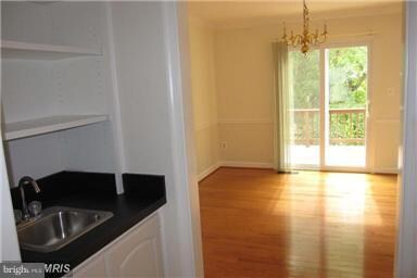 6850 Mclean Province Cir, Falls Church, VA 22043 - photo 6