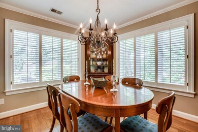 4656 N Dittmar Rd, Arlington, VA 22207 - photo 5