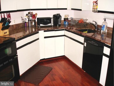 3031 Fallstaff Rd unit 103C, Baltimore, MD 21209 - photo 5