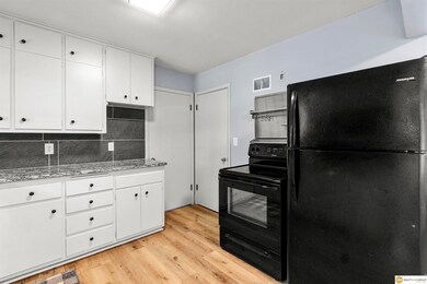 5121 S 79th Ave, Omaha, NE 68127 - photo 7