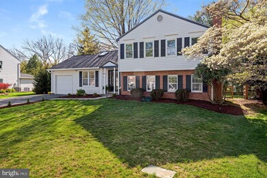 11024 Rutledge Dr, North Potomac, MD 20878 - photo 3