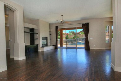 4402 E Briles Rd Phoenix AZ-large-004-Be