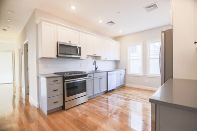 122 Paul Gore St unit 3, Jamaica Plain, MA 02130 - photo 2