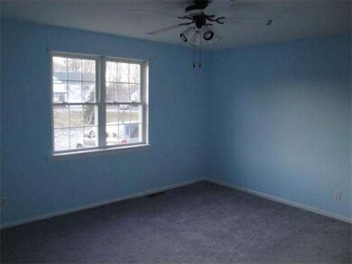 43 Robin Ln, Rockland, MA 02370 - photo 7