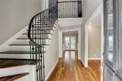 12106 Perthshire Rd, Houston, TX 77024 - photo 4