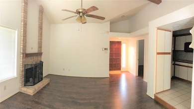 18040 Midway Rd unit 195, Dallas, TX 75287 - photo 3