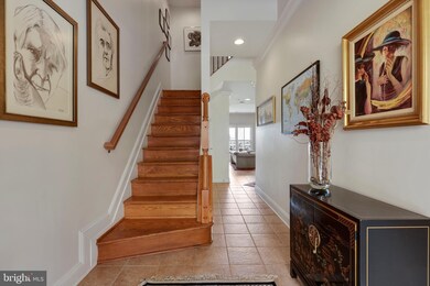 1257 Dockside Cir, Baltimore, MD 21224 - photo 5