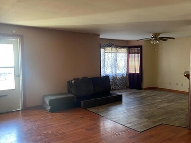 1816 Kennedy Ave, Parsons, KS 67357 - photo 3