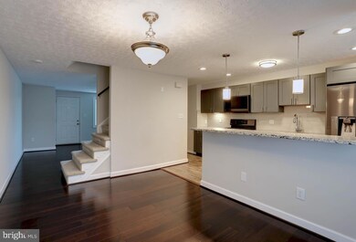 1129 Circle Dr, Halethorpe, MD 21227 - photo 7